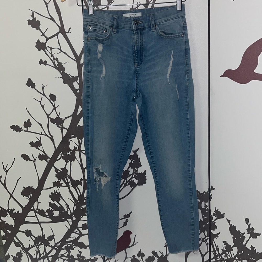 Dynamite DYNDNM KATE 25 Blue Jeans Ripped Design Straight Leg W/ Pockets $35